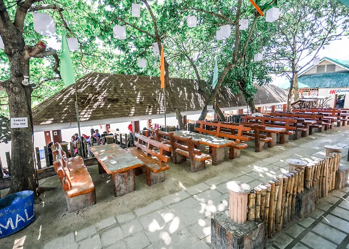 Hk And Restaurant 3* Moalboal